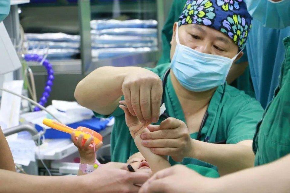 河南蒙古族自治县妇婴监护型护送