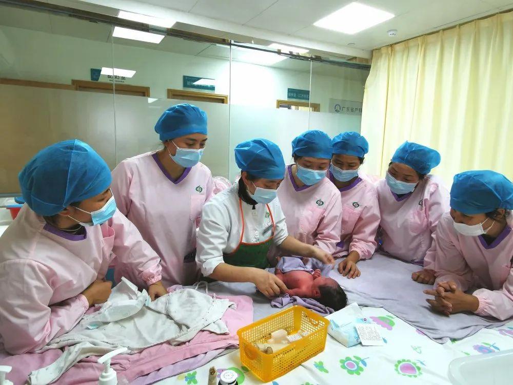 河南蒙古族自治县妇婴监护型护送
